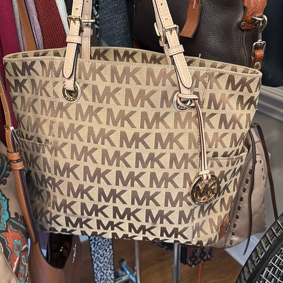 Handbags - MK Tote shoulder bag